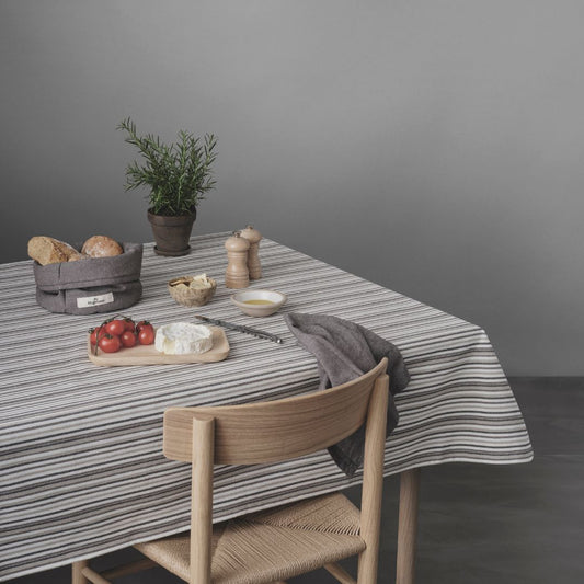 Dew Small Stripes 140x140