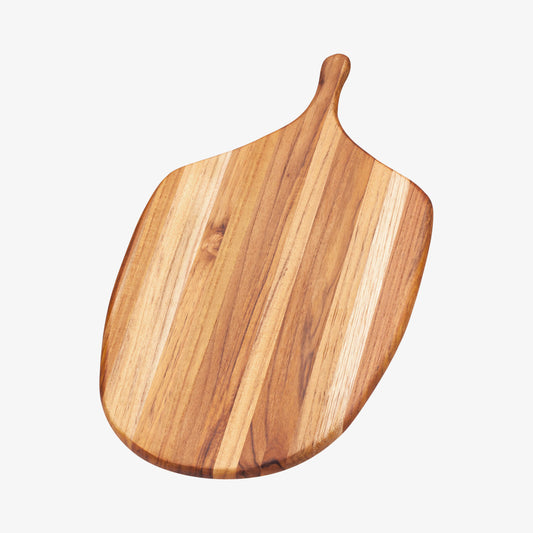 Cutting board with vein form between