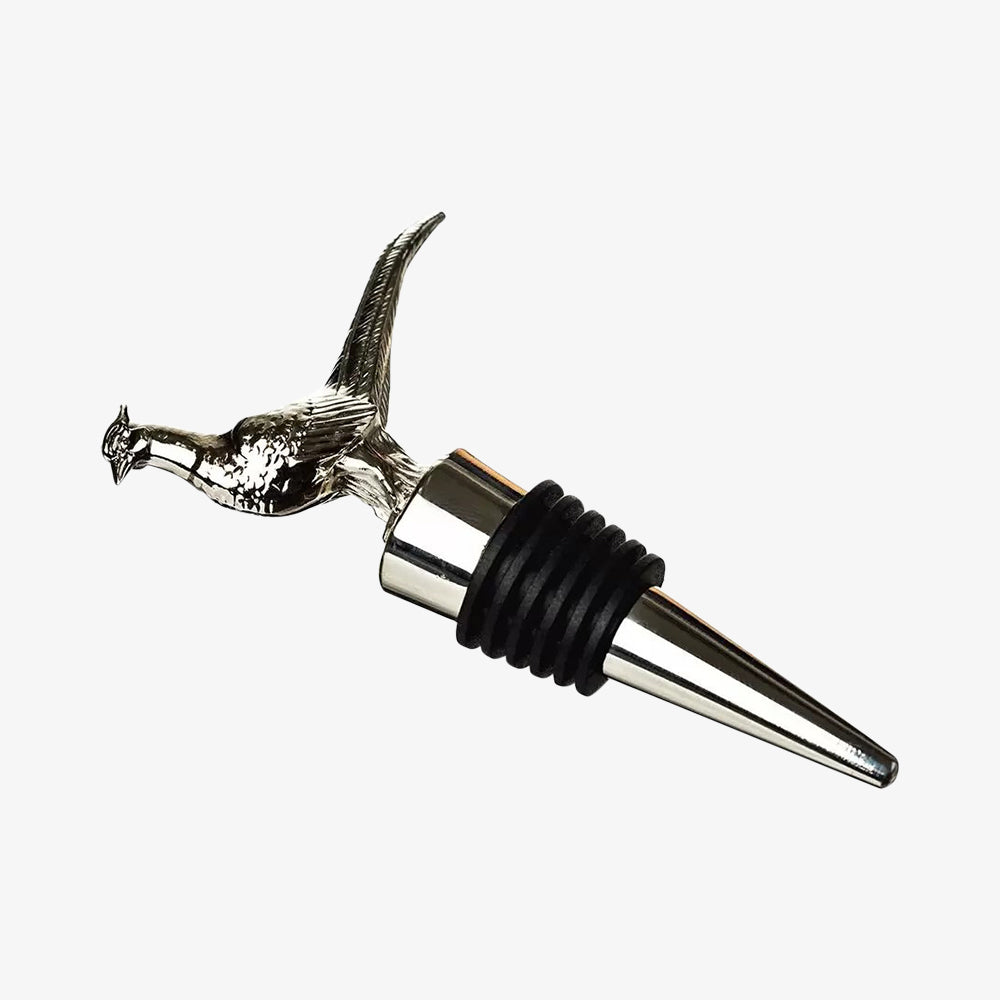 Wine plug with a pheasant