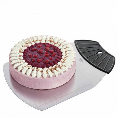 Cake and pizza spade